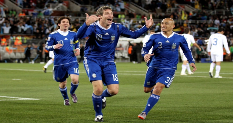 波尔图B队vs本菲卡B队直播_在线波尔图B队vs本菲卡B队直播无插件_免费高清在线波尔图B队vs本菲卡B队直播-24直播